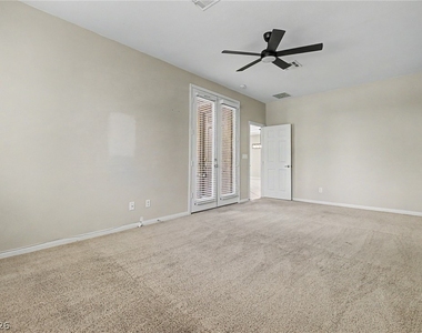 4204 Lower Saxon Avenue - Photo Thumbnail 23