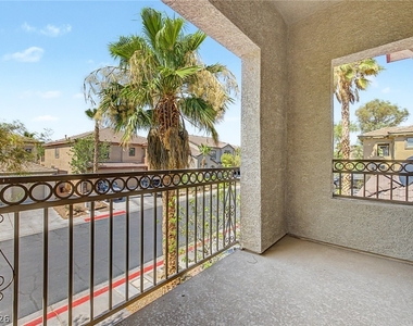 4204 Lower Saxon Avenue - Photo Thumbnail 21