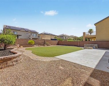 4204 Lower Saxon Avenue - Photo Thumbnail 33
