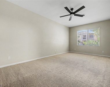 4204 Lower Saxon Avenue - Photo Thumbnail 22