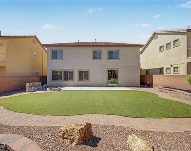 4204 Lower Saxon Avenue - Photo Thumbnail 36