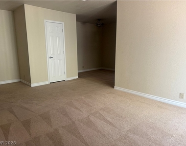 5350 River Glen Drive - Photo Thumbnail 13
