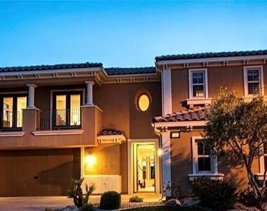 55 Contrada Fiore Drive - Photo Thumbnail 3