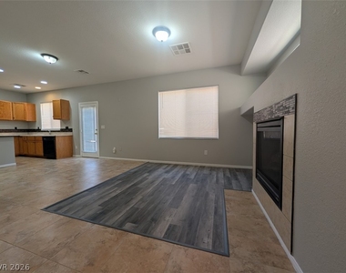 9332 Daffodil Sun Avenue - Photo Thumbnail 2