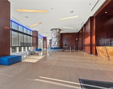 4575 Dean Martin Drive - Photo Thumbnail 26