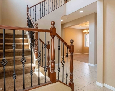 10127 Glorious Moon Court - Photo Thumbnail 7