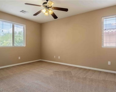 10127 Glorious Moon Court - Photo Thumbnail 23