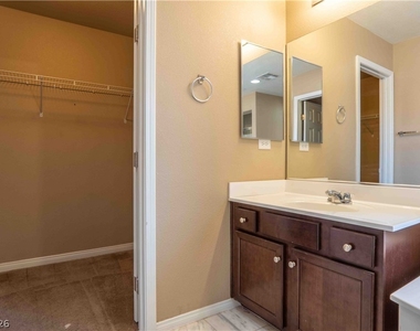 10127 Glorious Moon Court - Photo Thumbnail 17