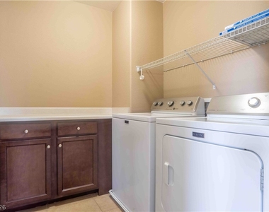 10127 Glorious Moon Court - Photo Thumbnail 21