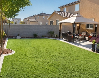 849 Pittston Avenue - Photo Thumbnail 1
