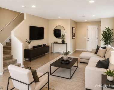 849 Pittston Avenue - Photo Thumbnail 3