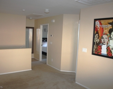 849 Pittston Avenue - Photo Thumbnail 10