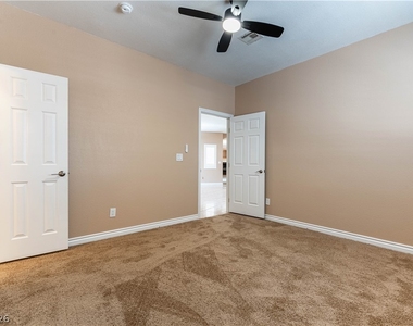 1116 Whistle Court - Photo Thumbnail 13
