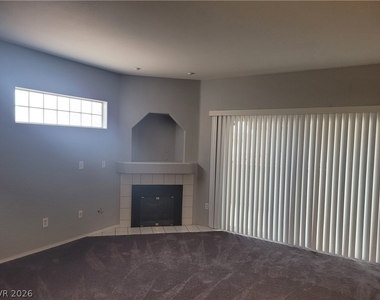 6917 Cobre Azul Avenue - Photo Thumbnail 7