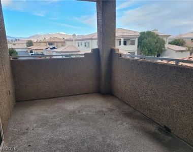 6917 Cobre Azul Avenue - Photo Thumbnail 23
