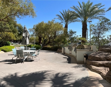 322 Karen Avenue - Photo Thumbnail 23