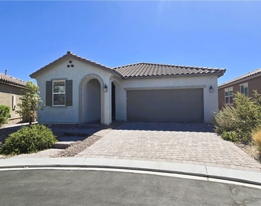 5912 Bruselas Street - Photo Thumbnail 2