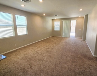 5912 Bruselas Street - Photo Thumbnail 18