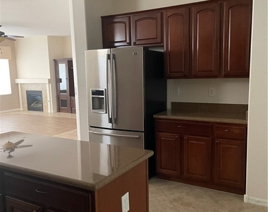 2356 Orangeburg Place - Photo Thumbnail 22