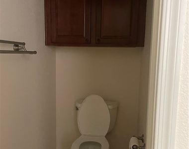 2356 Orangeburg Place - Photo Thumbnail 26
