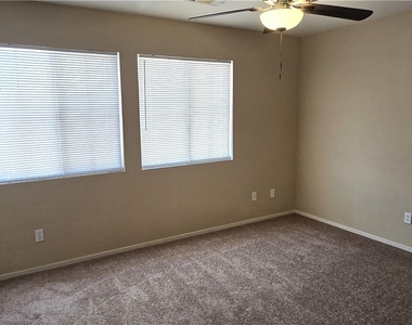 1154 Maple Pines Avenue - Photo Thumbnail 14