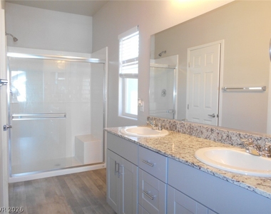 4655 Moonbow Avenue - Photo Thumbnail 10
