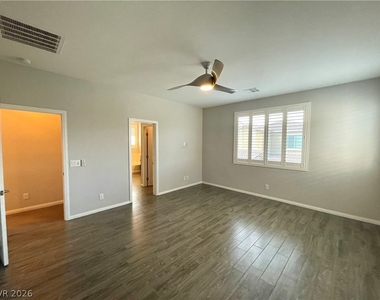 9702 Canyon Landing Avenue - Photo Thumbnail 23