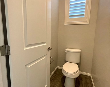 9702 Canyon Landing Avenue - Photo Thumbnail 25