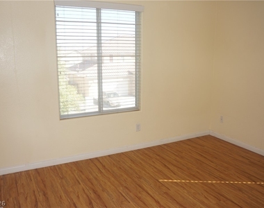 5228 Cardinal Flower Court - Photo Thumbnail 17