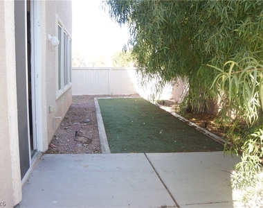 5228 Cardinal Flower Court - Photo Thumbnail 32