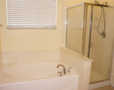 5228 Cardinal Flower Court - Photo Thumbnail 28
