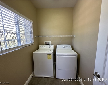 8103 Cheerful Valley Avenue - Photo Thumbnail 18