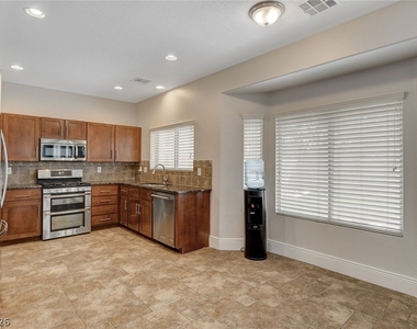 191 Verde Ridge Court - Photo Thumbnail 17