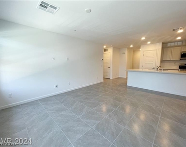 4263 Lemay Street - Photo Thumbnail 7