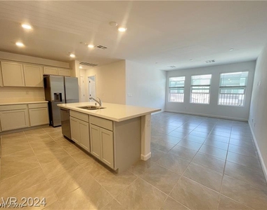 4263 Lemay Street - Photo Thumbnail 5