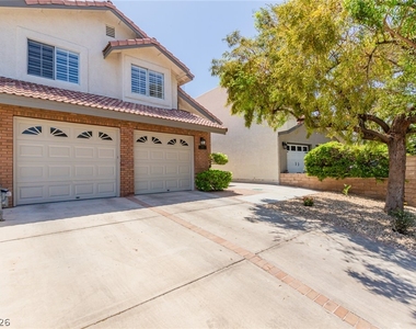 861 Vegas Valley Drive - Photo Thumbnail 3