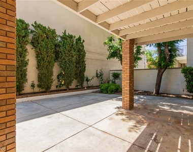861 Vegas Valley Drive - Photo Thumbnail 38