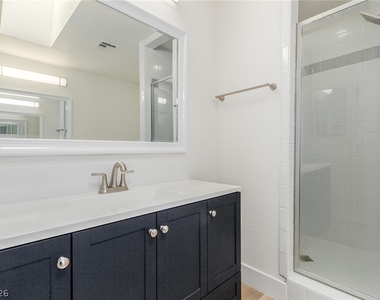 861 Vegas Valley Drive - Photo Thumbnail 25