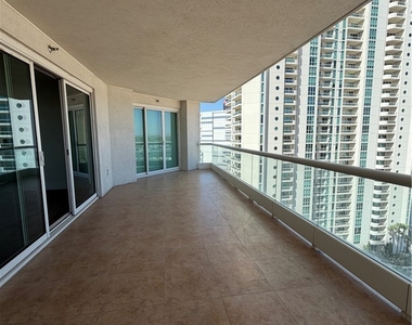 2777 Paradise Road - Photo Thumbnail 10