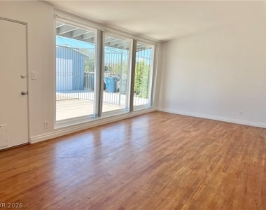 2300 Santa Clara Drive - Photo Thumbnail 15