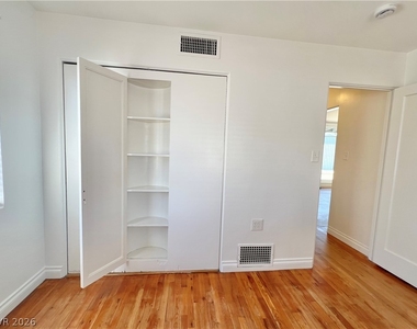 2300 Santa Clara Drive - Photo Thumbnail 25