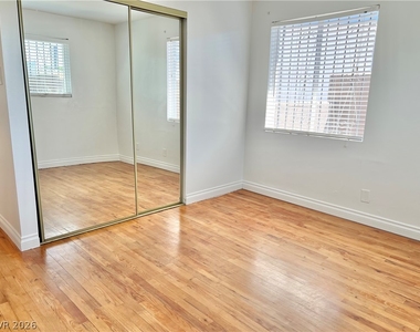 2300 Santa Clara Drive - Photo Thumbnail 34