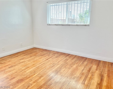 2300 Santa Clara Drive - Photo Thumbnail 32