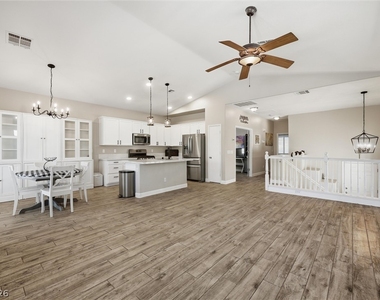 9816 Red Horse Street - Photo Thumbnail 24