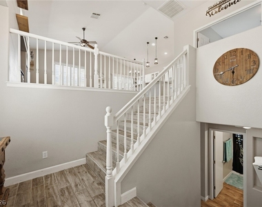 9816 Red Horse Street - Photo Thumbnail 18