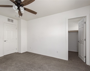 8045 Skye Foxx Street - Photo Thumbnail 21