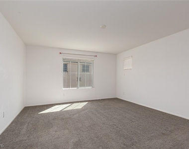 8045 Skye Foxx Street - Photo Thumbnail 24