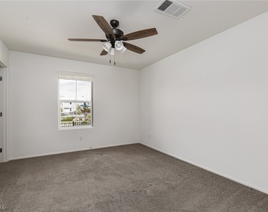 8045 Skye Foxx Street - Photo Thumbnail 20