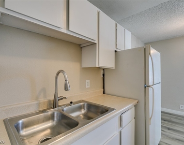 5806 Dodd Street - Photo Thumbnail 20