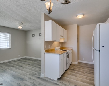 5806 Dodd Street - Photo Thumbnail 14
